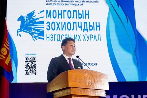 У.Хүрэлсүх: Шилдэг бүтээл, туурвилыг төр, засгаас бодлогоор дэмжих цаг болсон
